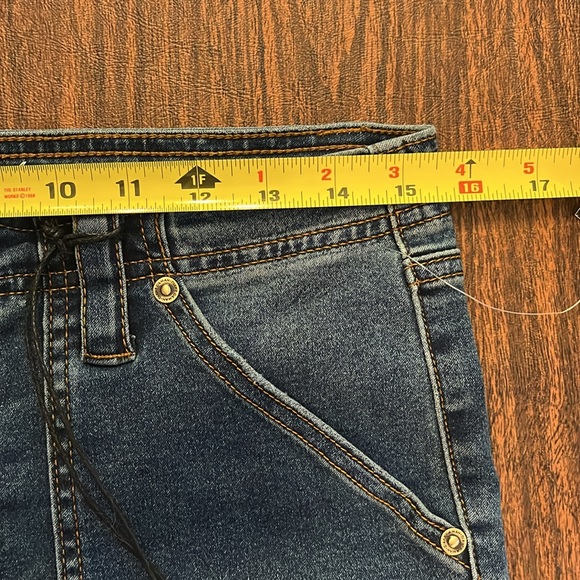 DG2 Virtual Stretch Jeans - Picture 7 of 8